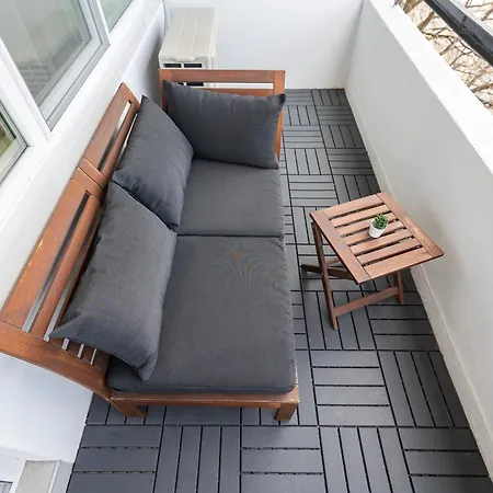 דירה Cozy Chic Flat Stylish Center וארנה