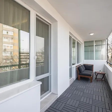 Cozy Chic Flat Stylish Center Daire *