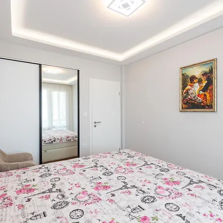 公寓 Cozy Chic Flat Stylish Center 瓦爾納
